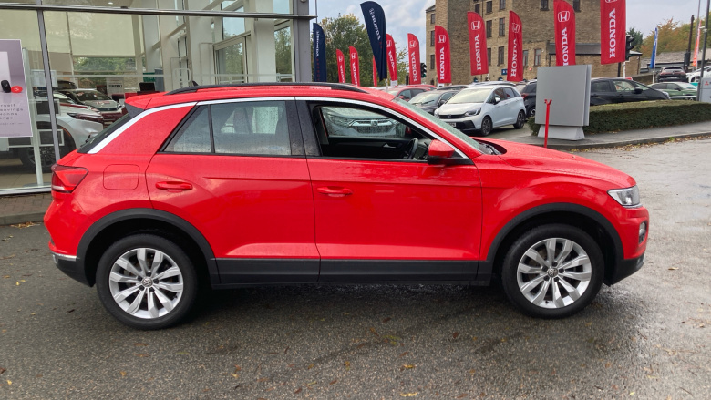 Volkswagen T-Roc 1.5 TSI EVO SE 5dr DSG Petrol Hatchback